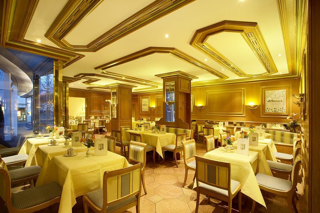 Colombi Hotel Freiburg im Breisgau Kültér fotó Restaurant in the hotel